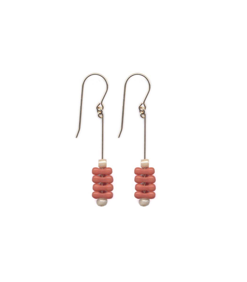 E1860 Pink Grapes Earrings