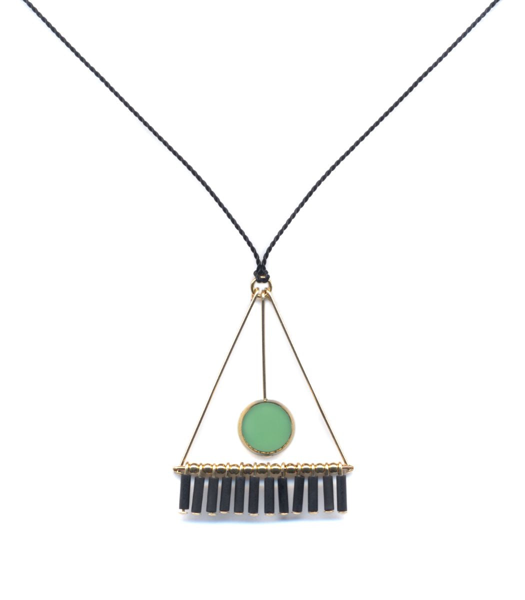 N2203 Pyramid Necklace