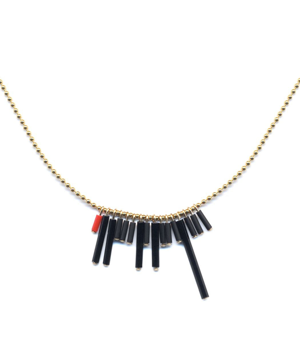 N2212 Black Fringe Necklace