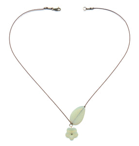 N2220 Uranium Glass Flower Necklace
