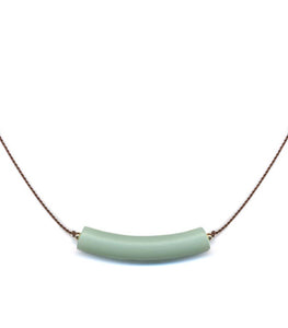 N2046 Milky Green Bar Necklace